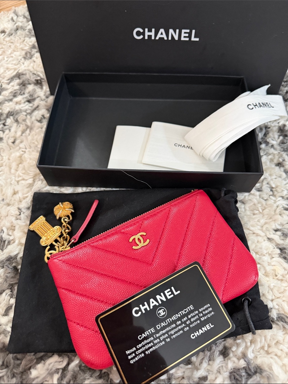 CHANEL Hot Pink/Fuscia Mini-O Case - Picture 12 of 13
